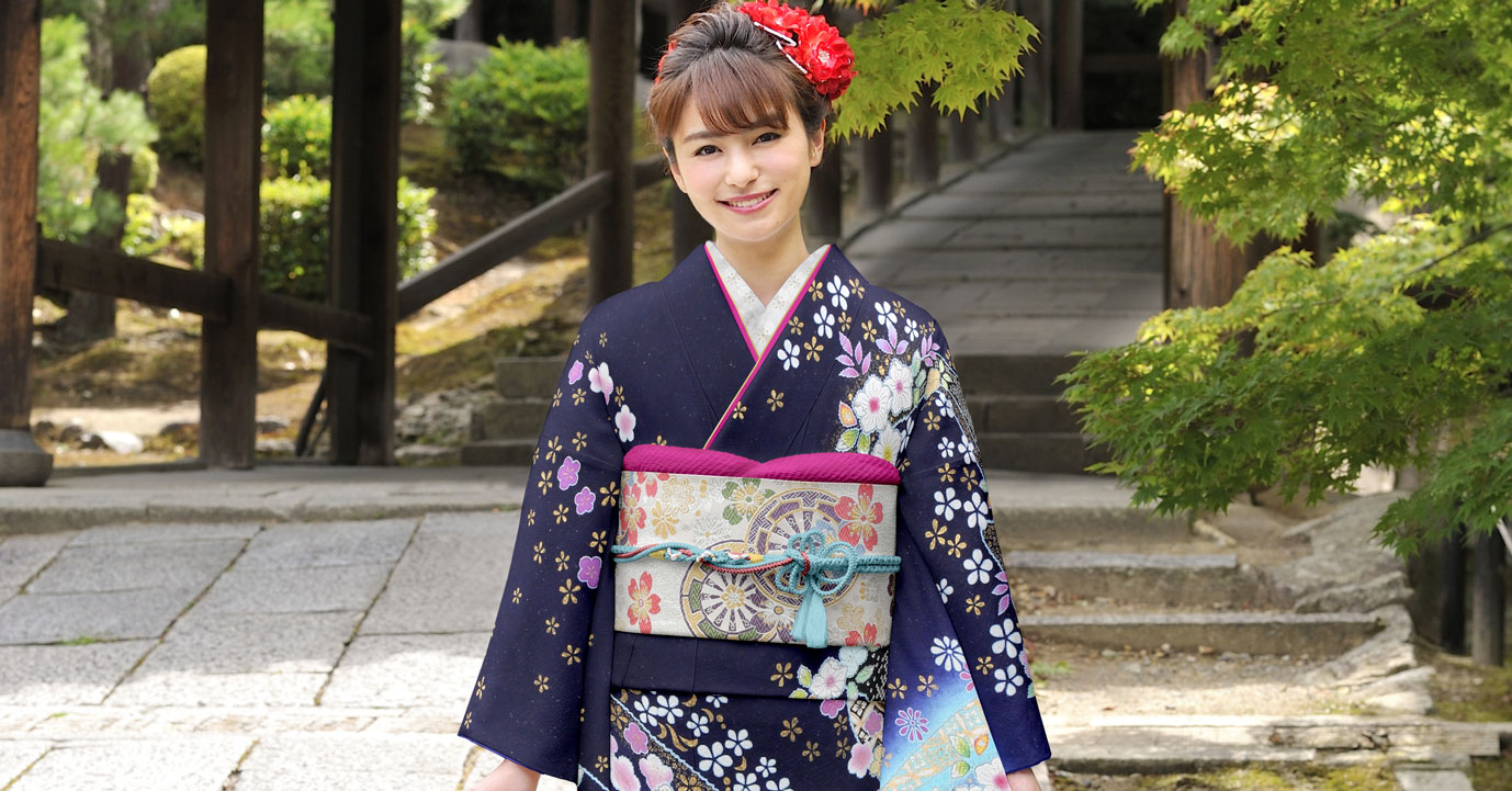 農紺地の辻が花絞り振袖｜幻の染めの一着でクラシックの極み